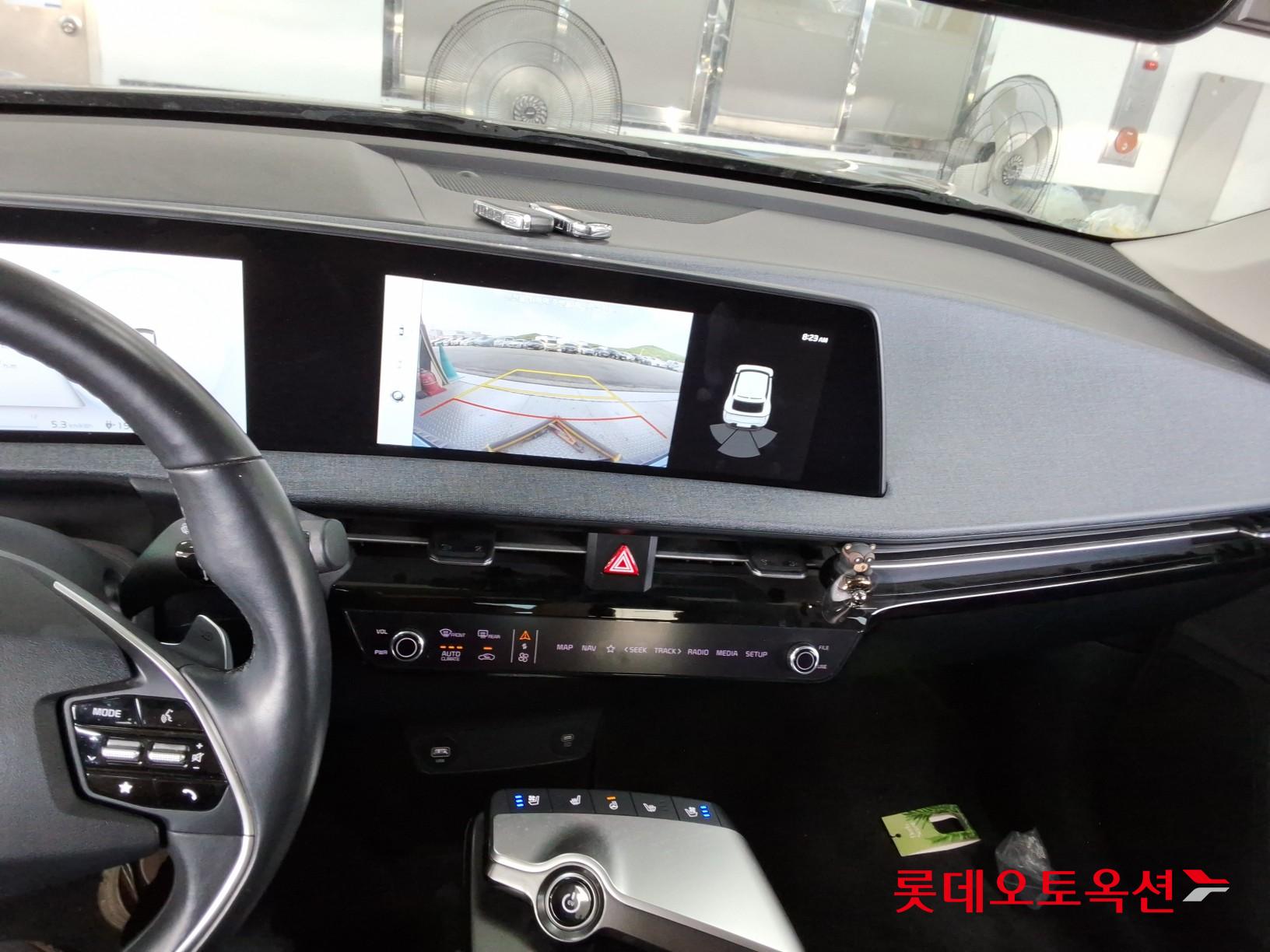 2022 - kia ev6