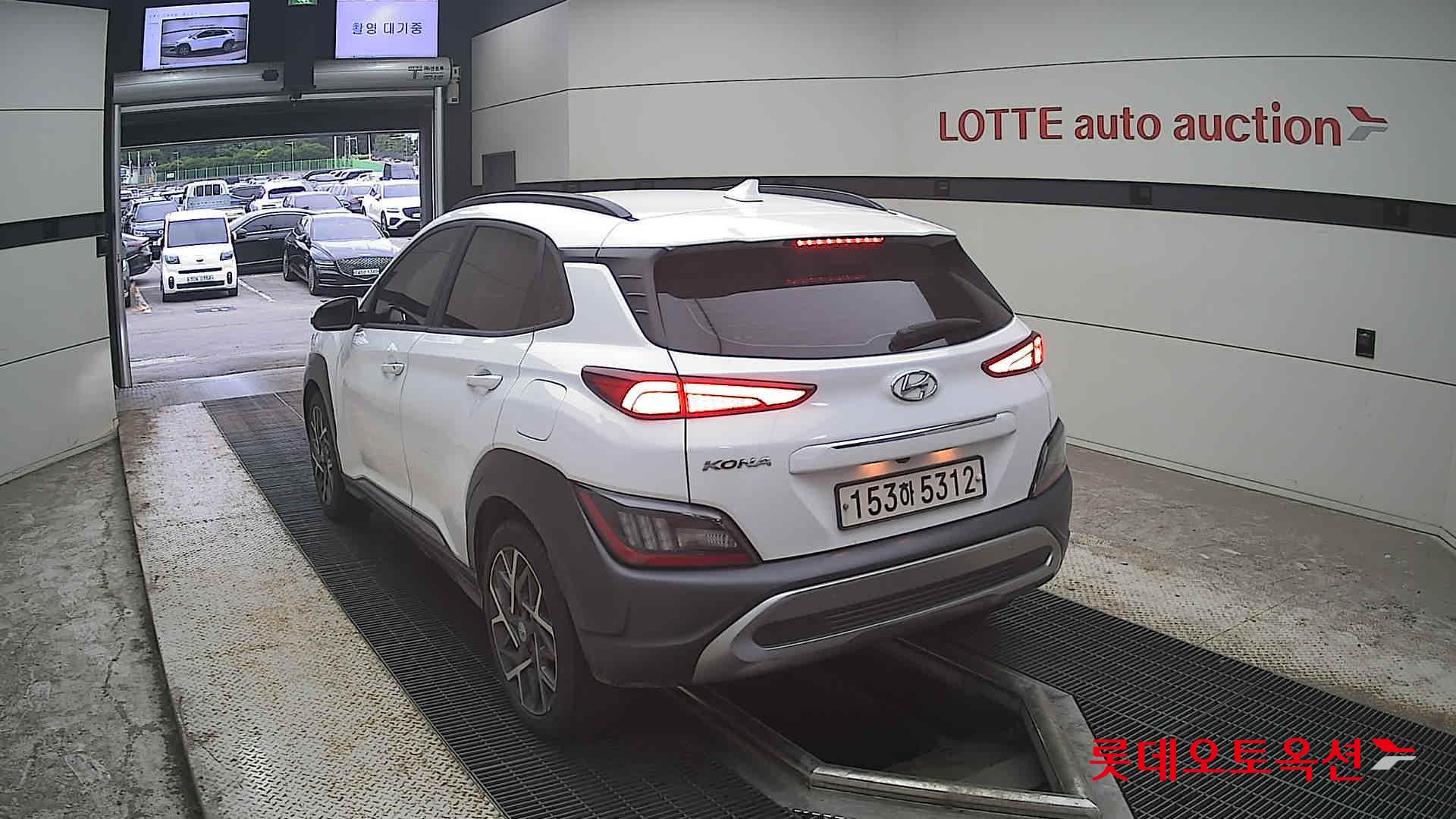 2021 - hyundai kona