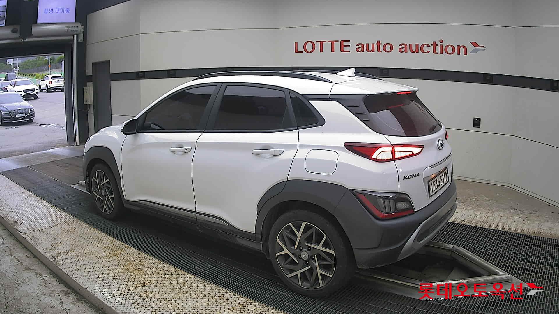 2021 - hyundai kona