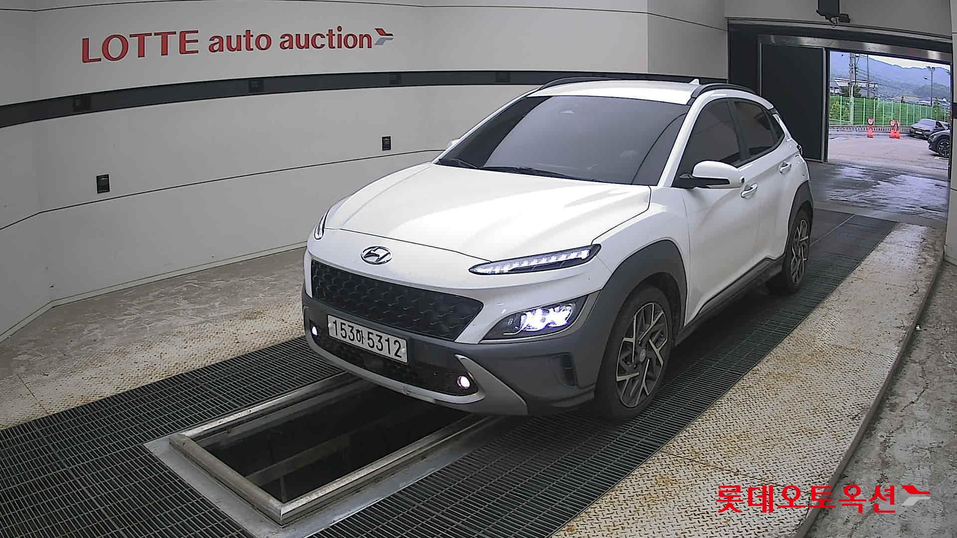 2021 - hyundai kona
