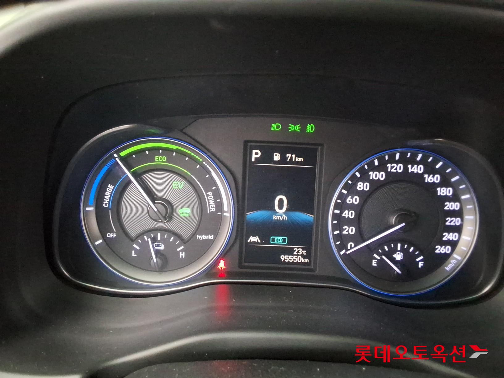 2021 - hyundai kona