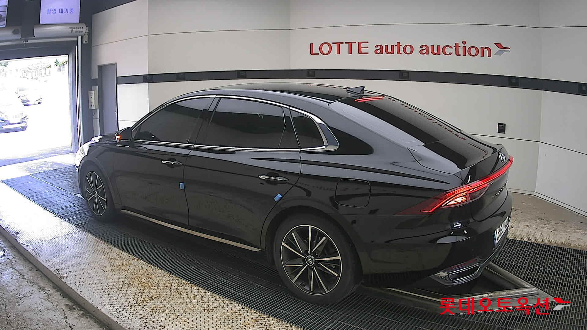 2022 - hyundai grandeur