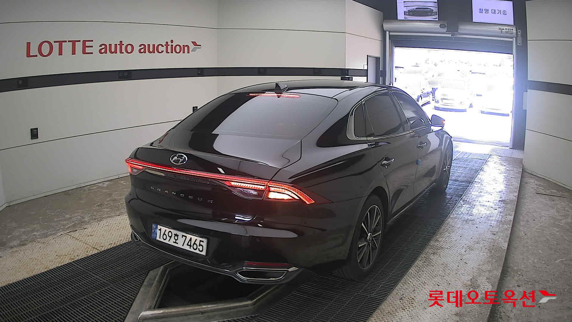 2022 - hyundai grandeur