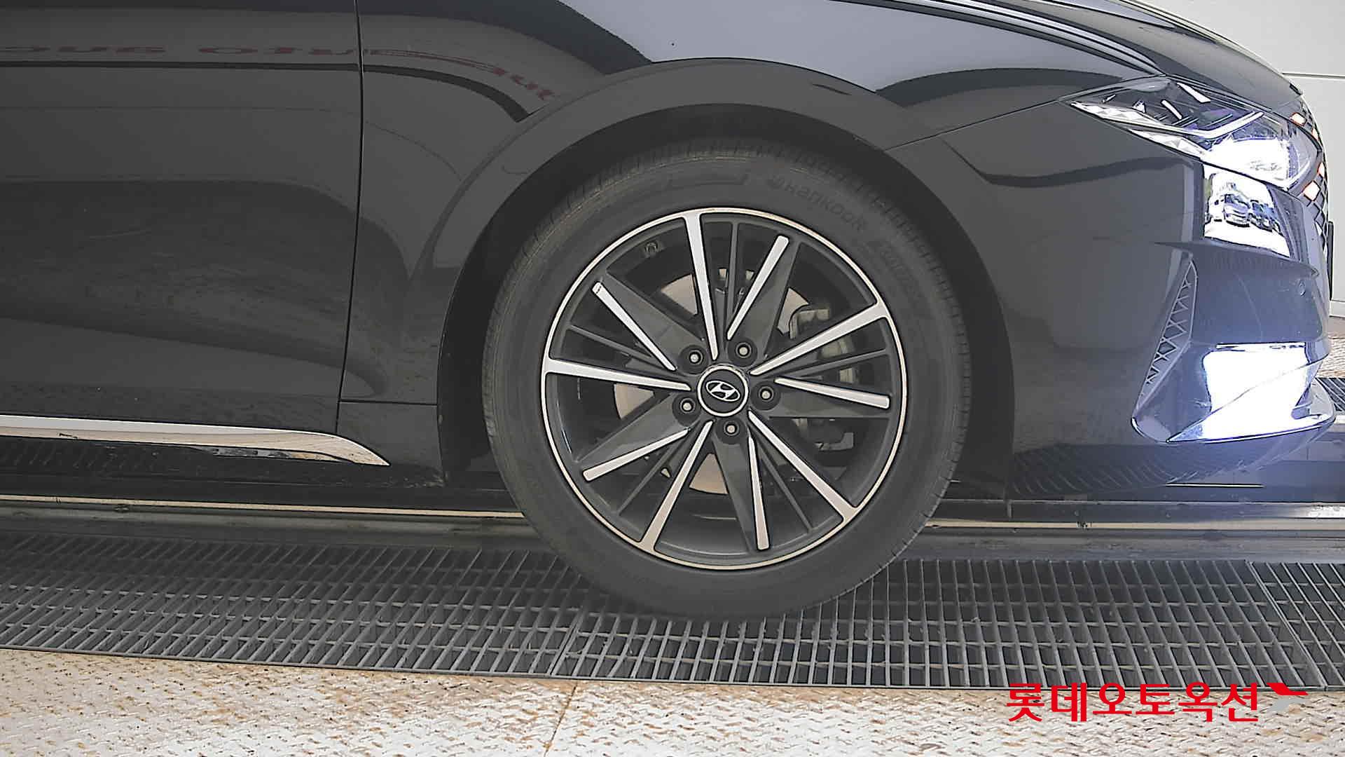 2022 - hyundai grandeur