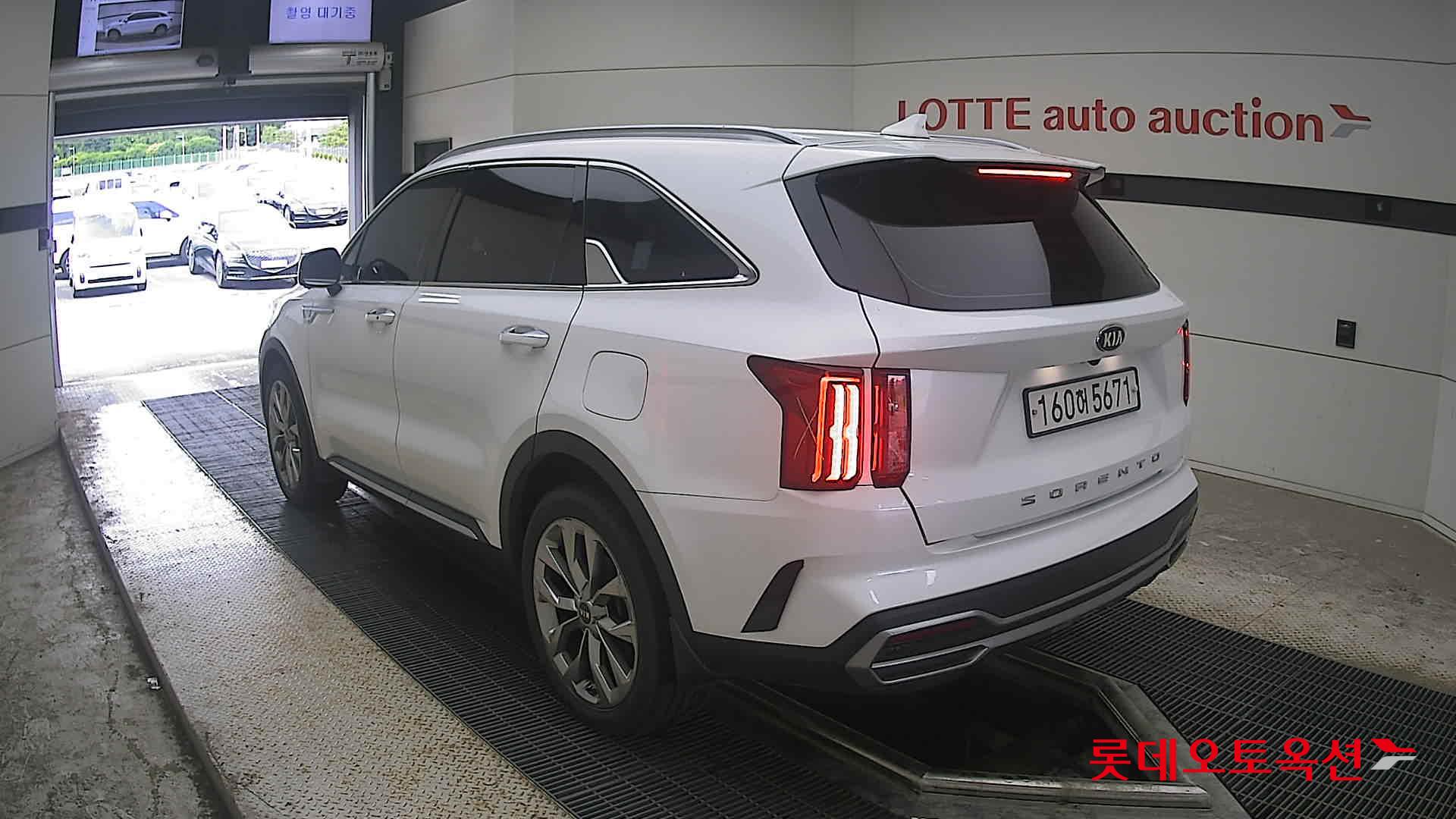 2021 - kia sorento