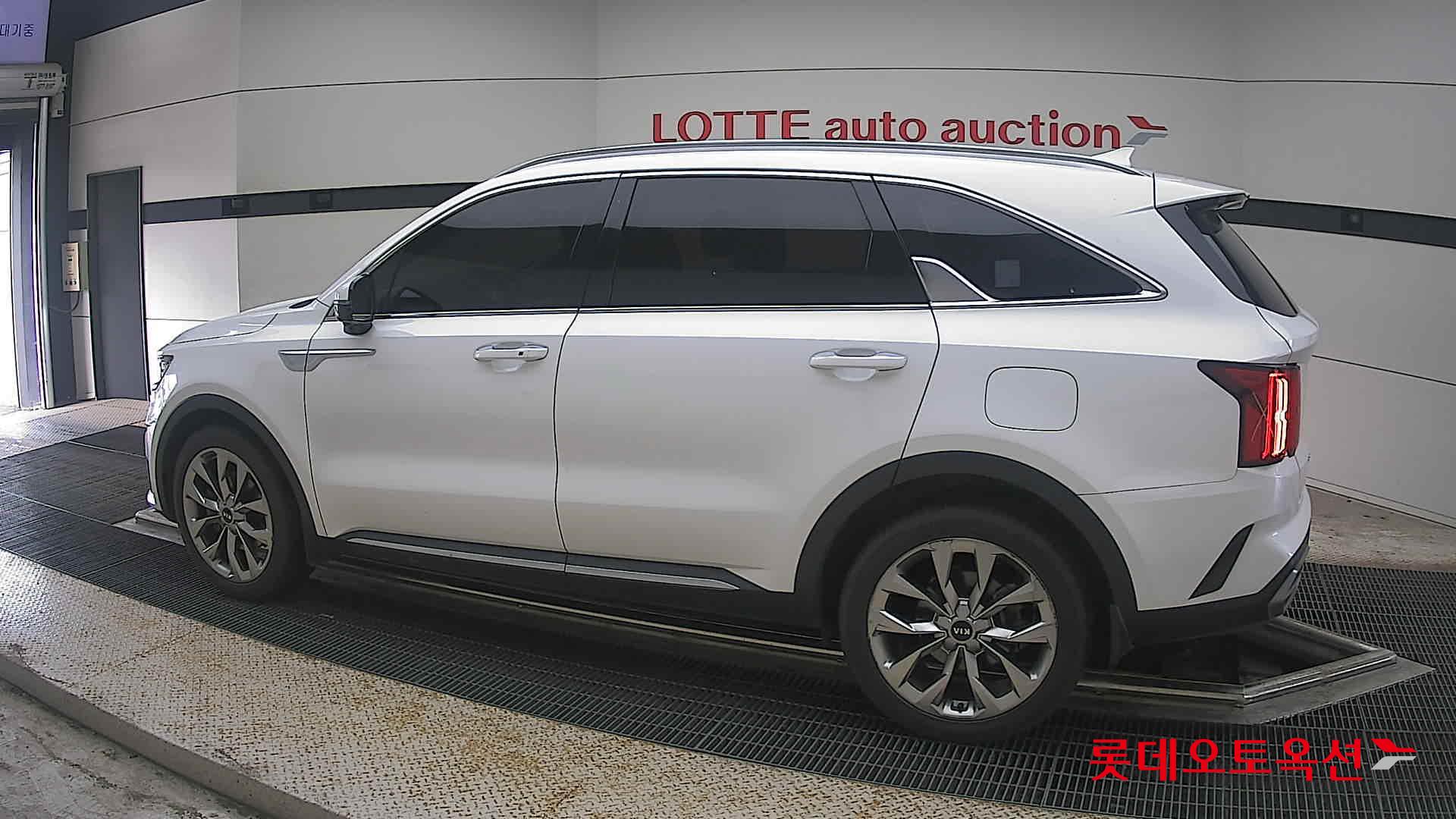 2021 - kia sorento