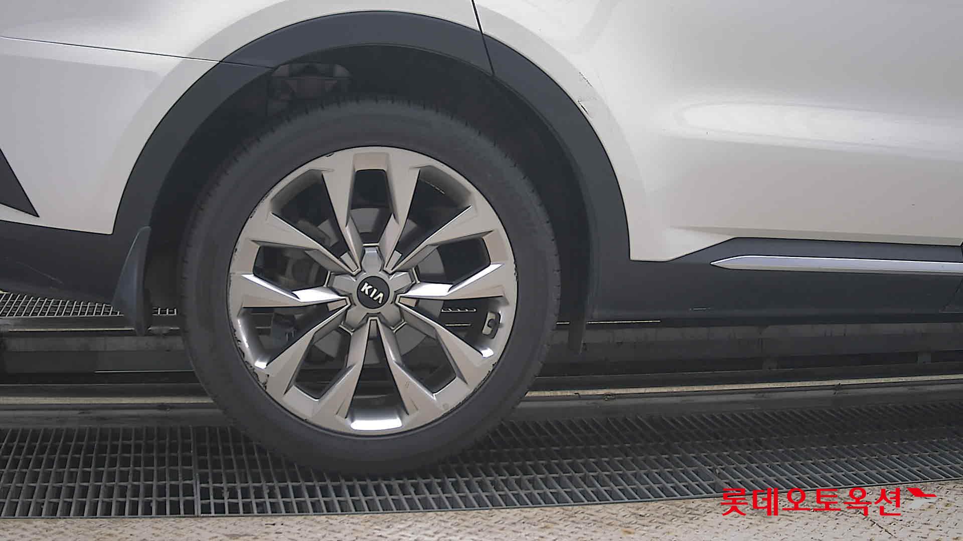 2021 - kia sorento