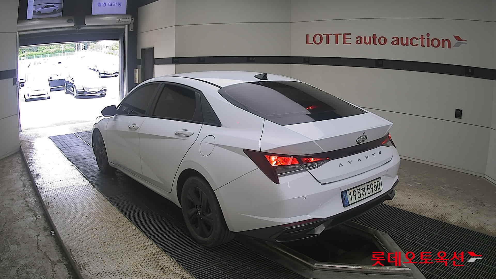 2023 - hyundai avante