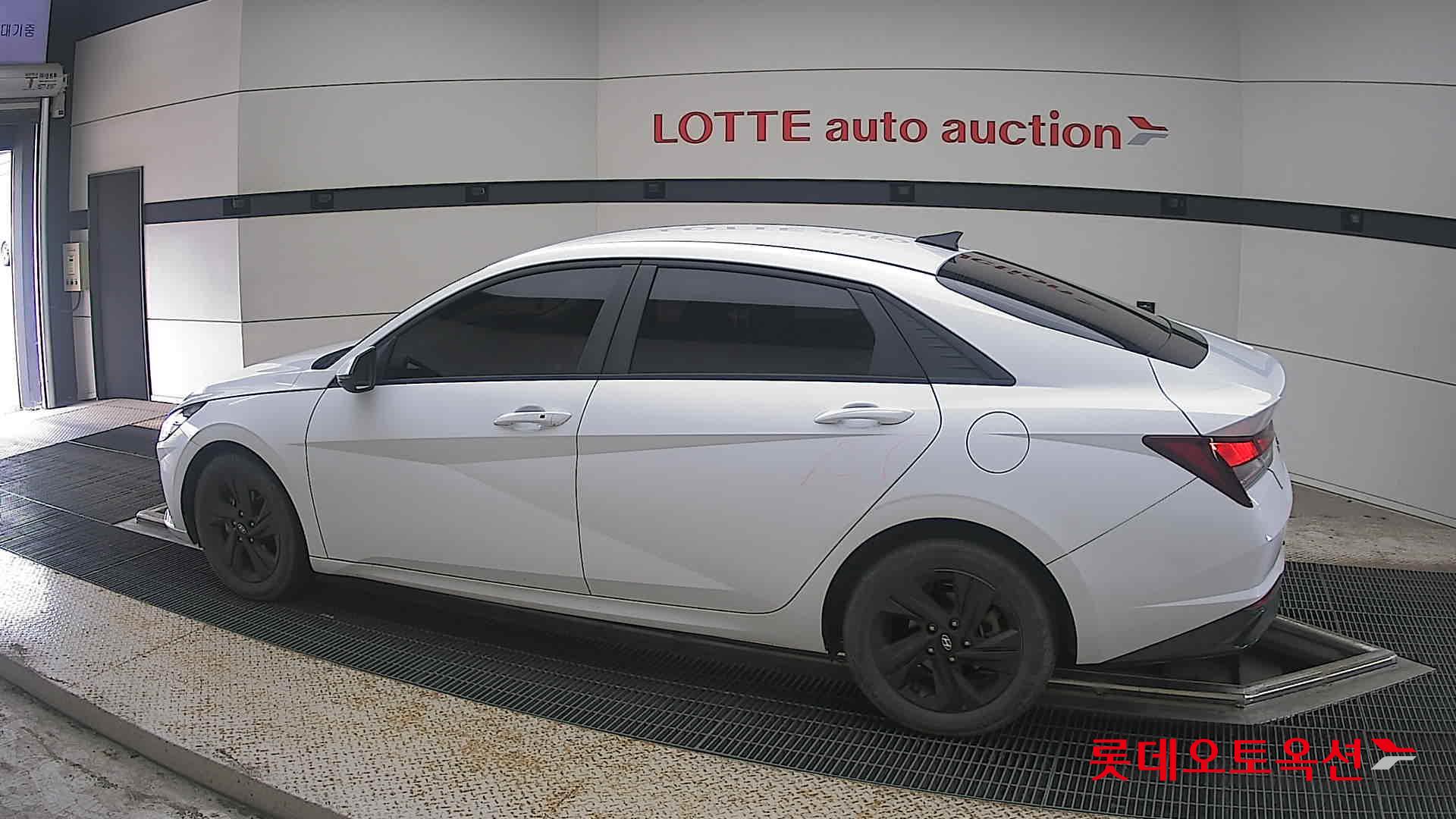 2023 - hyundai avante