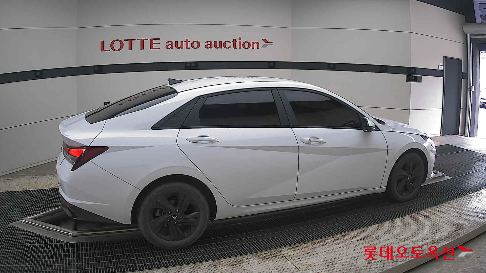 2023 - hyundai avante