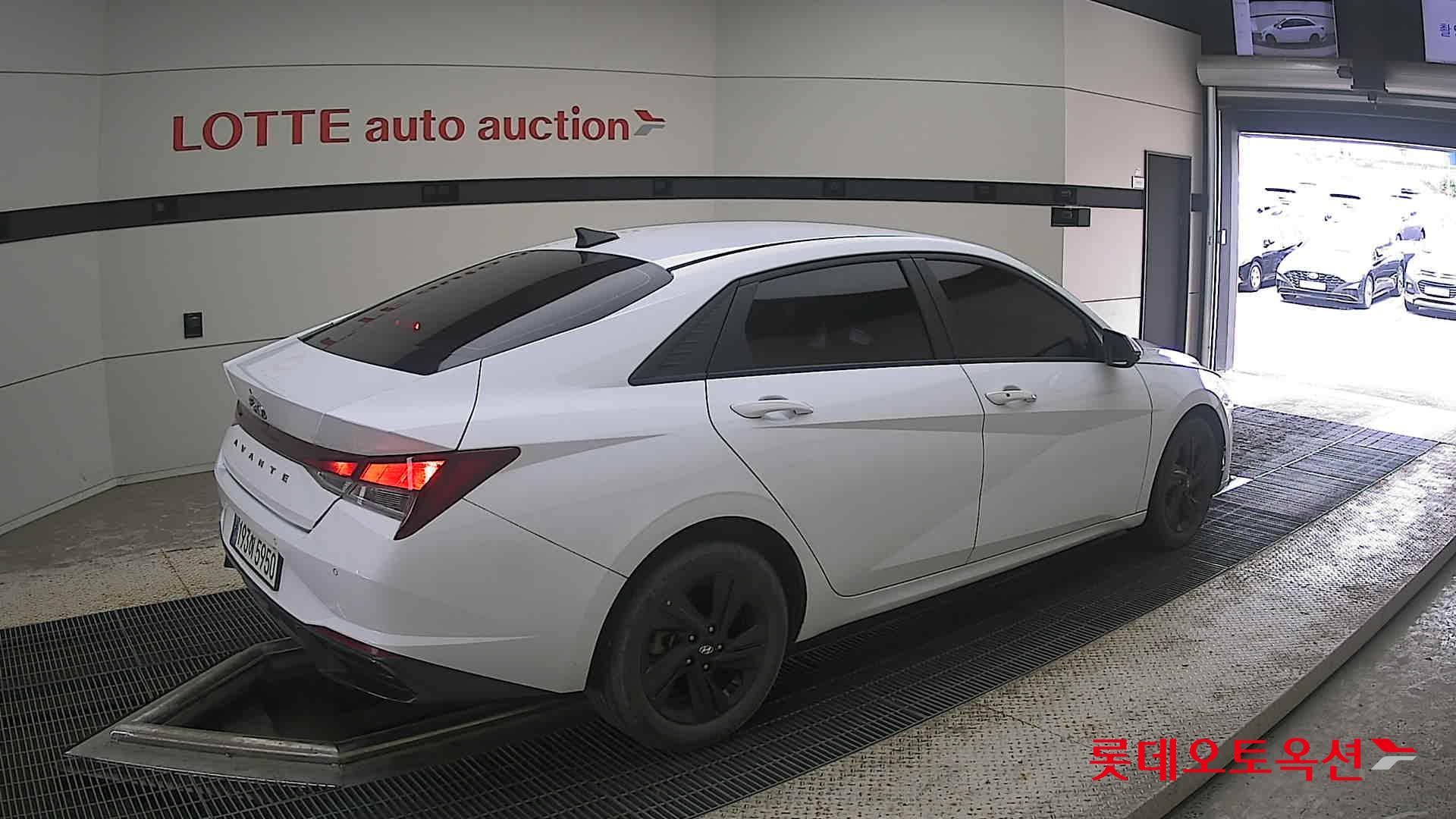 2023 - hyundai avante