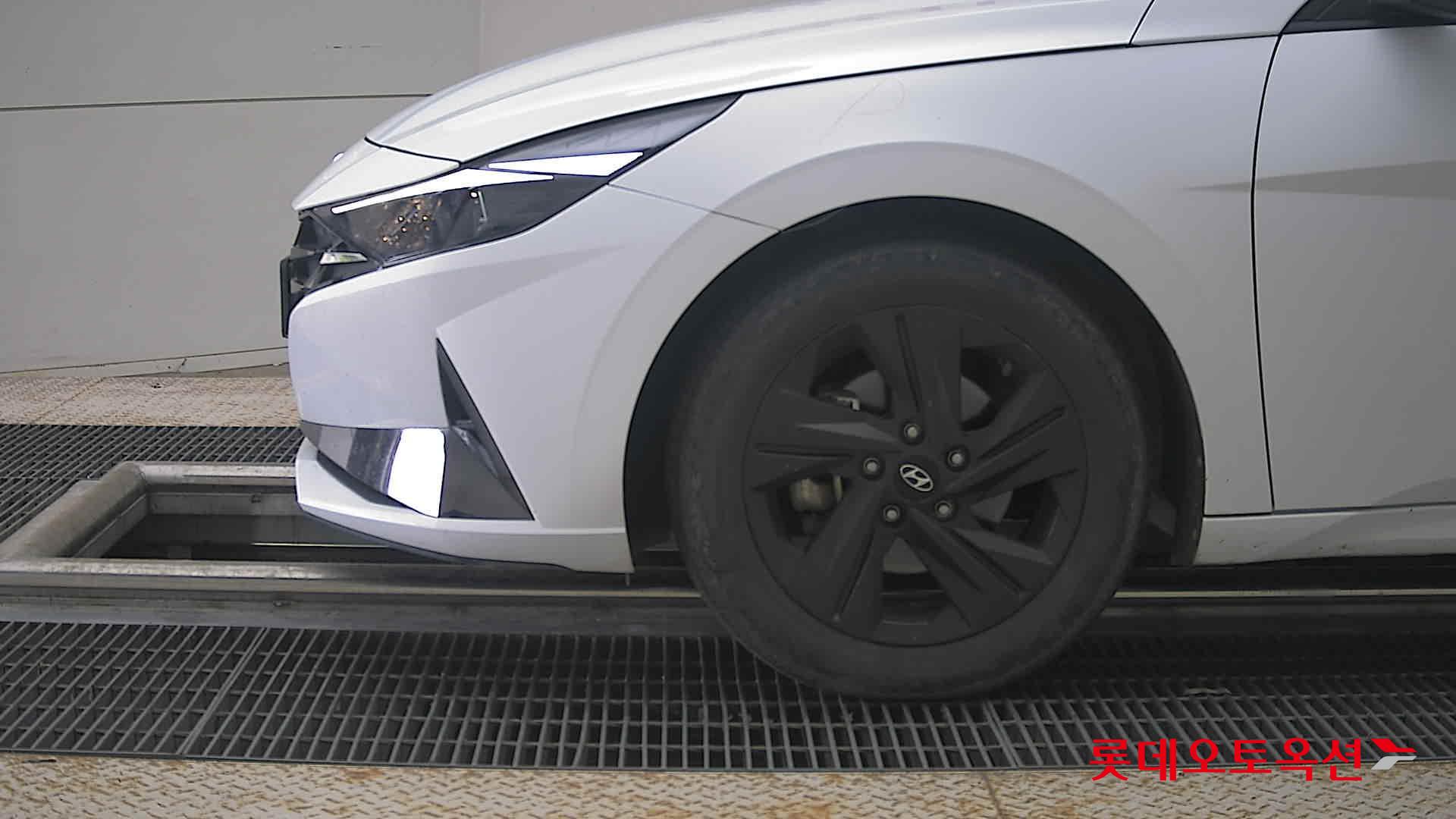 2023 - hyundai avante