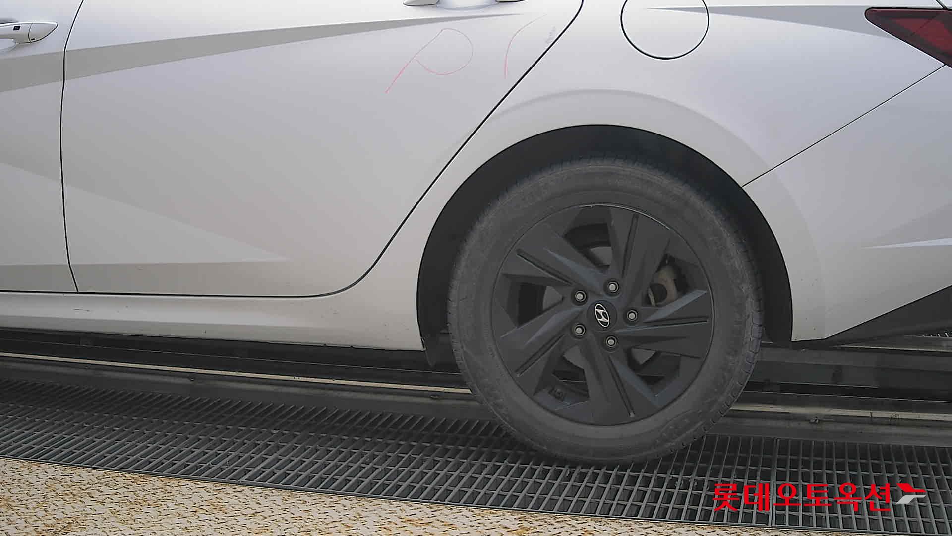 2023 - hyundai avante