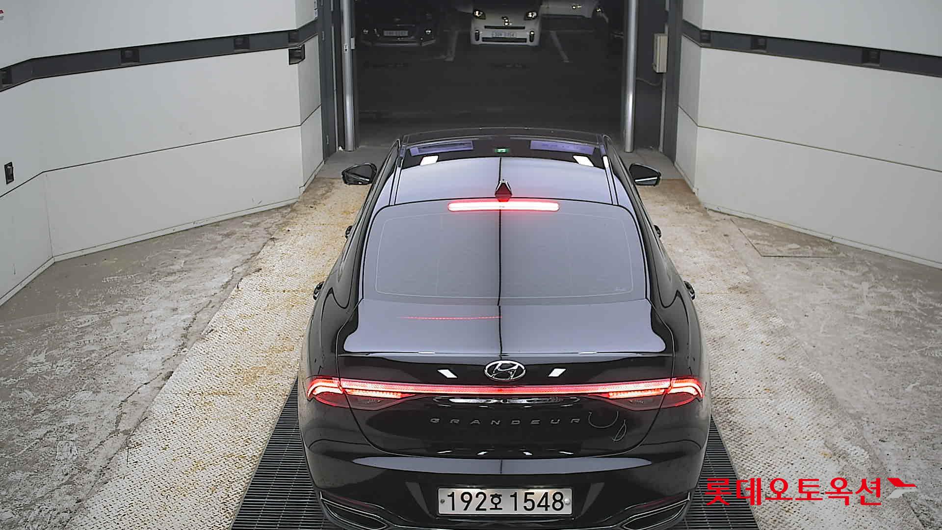 2022 - hyundai grandeur