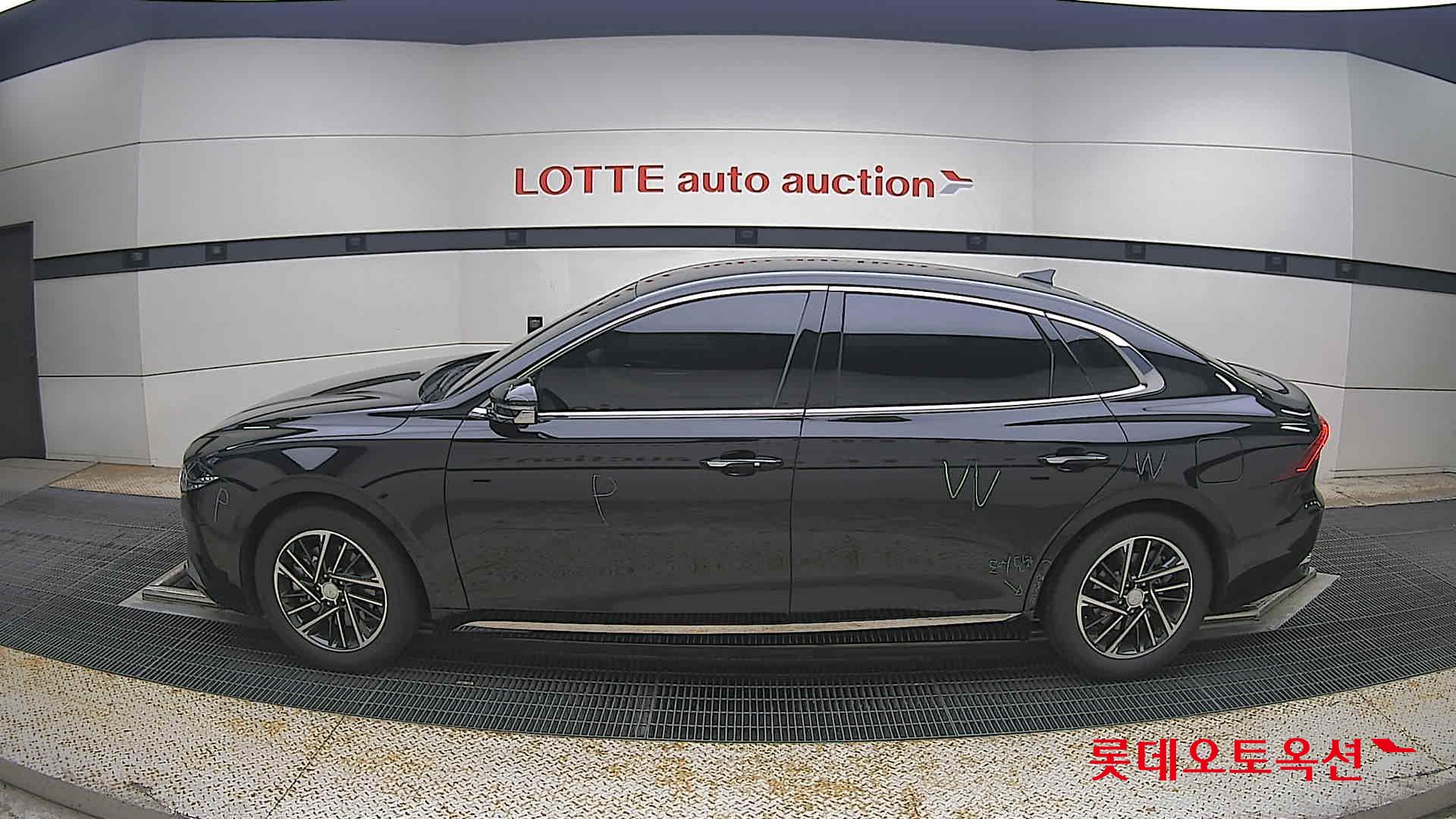 2022 - hyundai grandeur