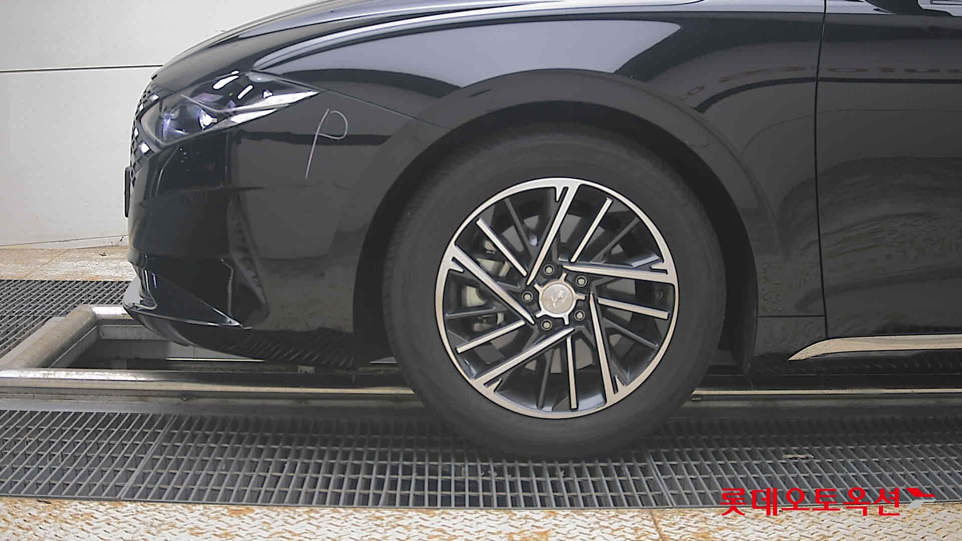 2022 - hyundai grandeur