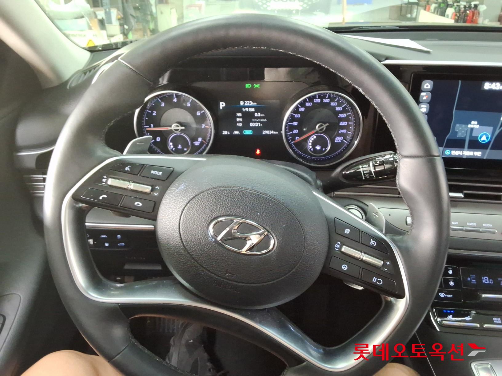 2022 - hyundai grandeur