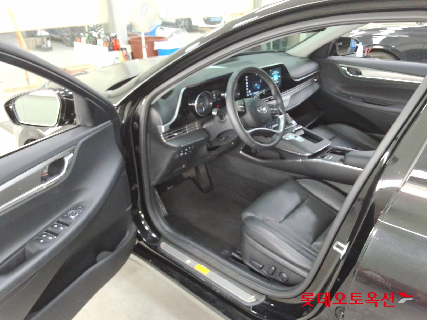 2022 - hyundai grandeur