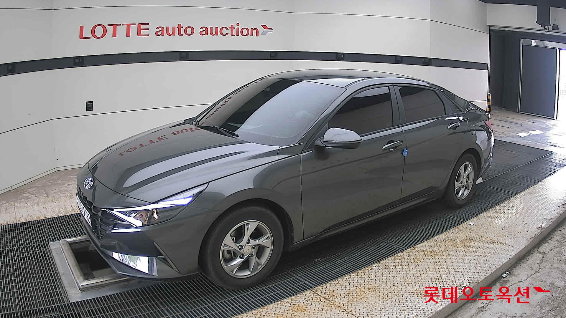 2022 - hyundai avante