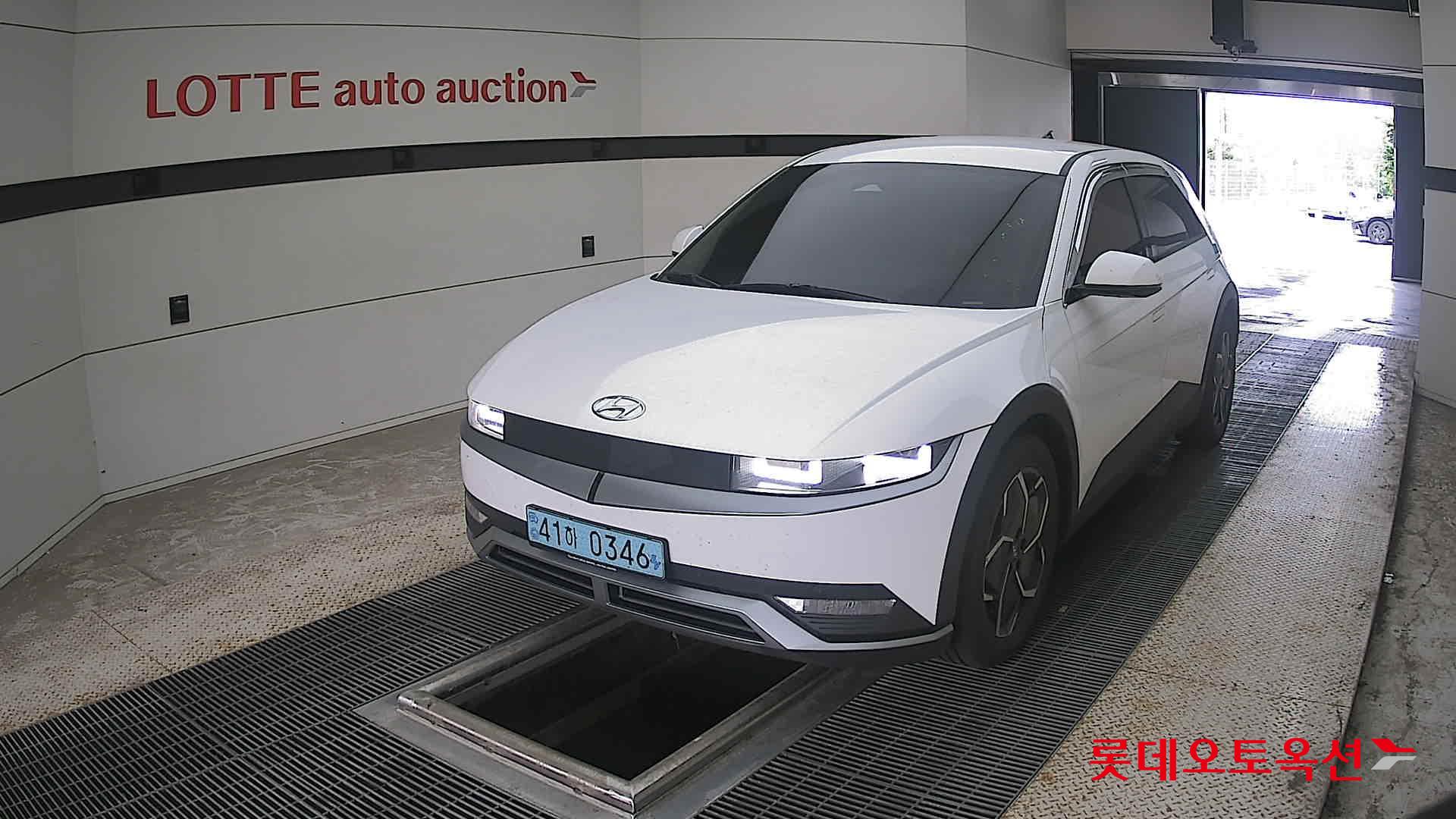 2022 - hyundai ioniq