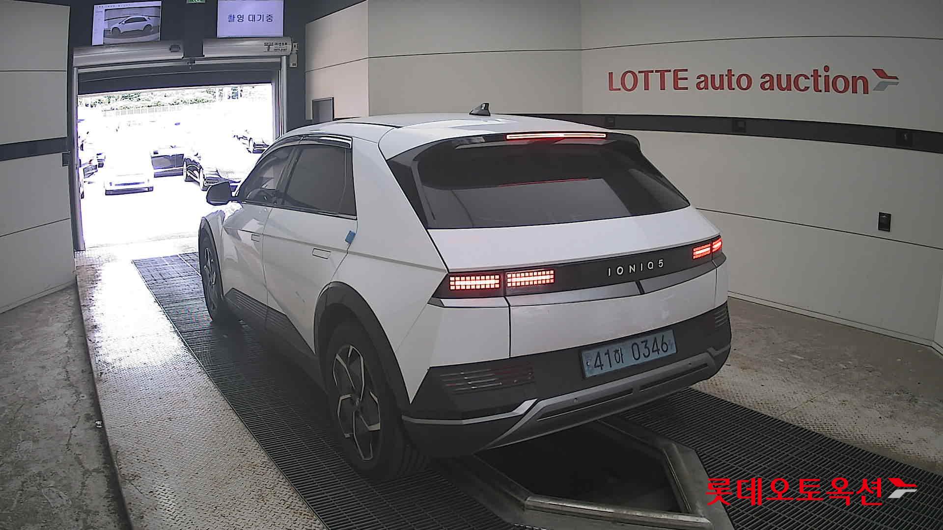 2022 - hyundai ioniq