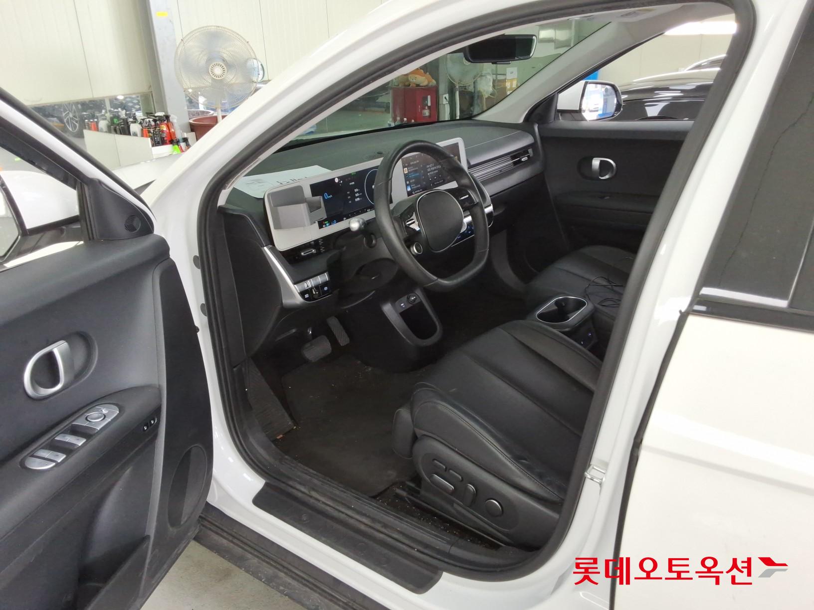 2022 - hyundai ioniq