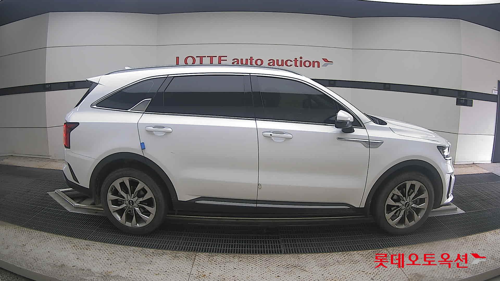 2021 - kia sorento