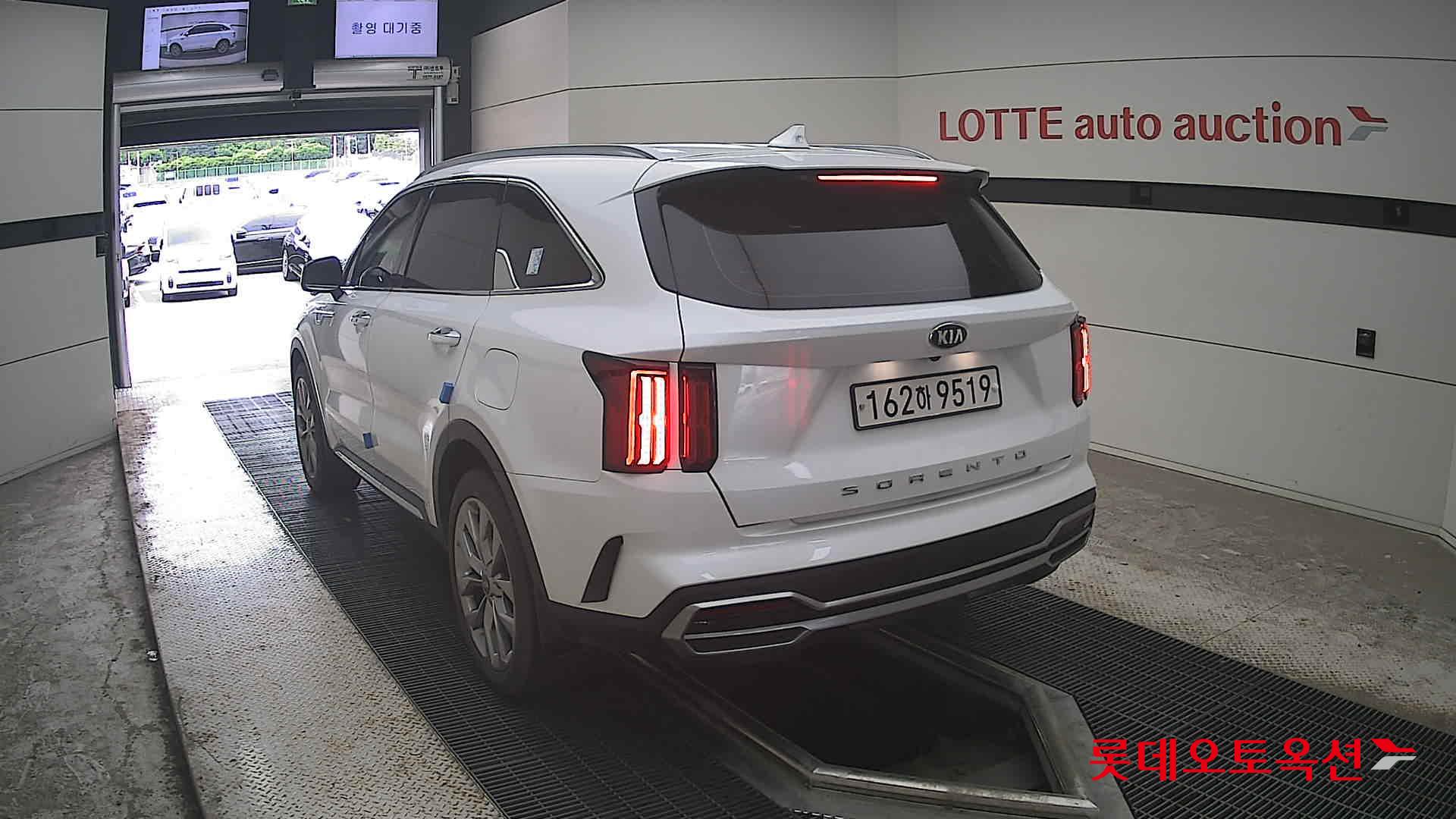 2021 - kia sorento