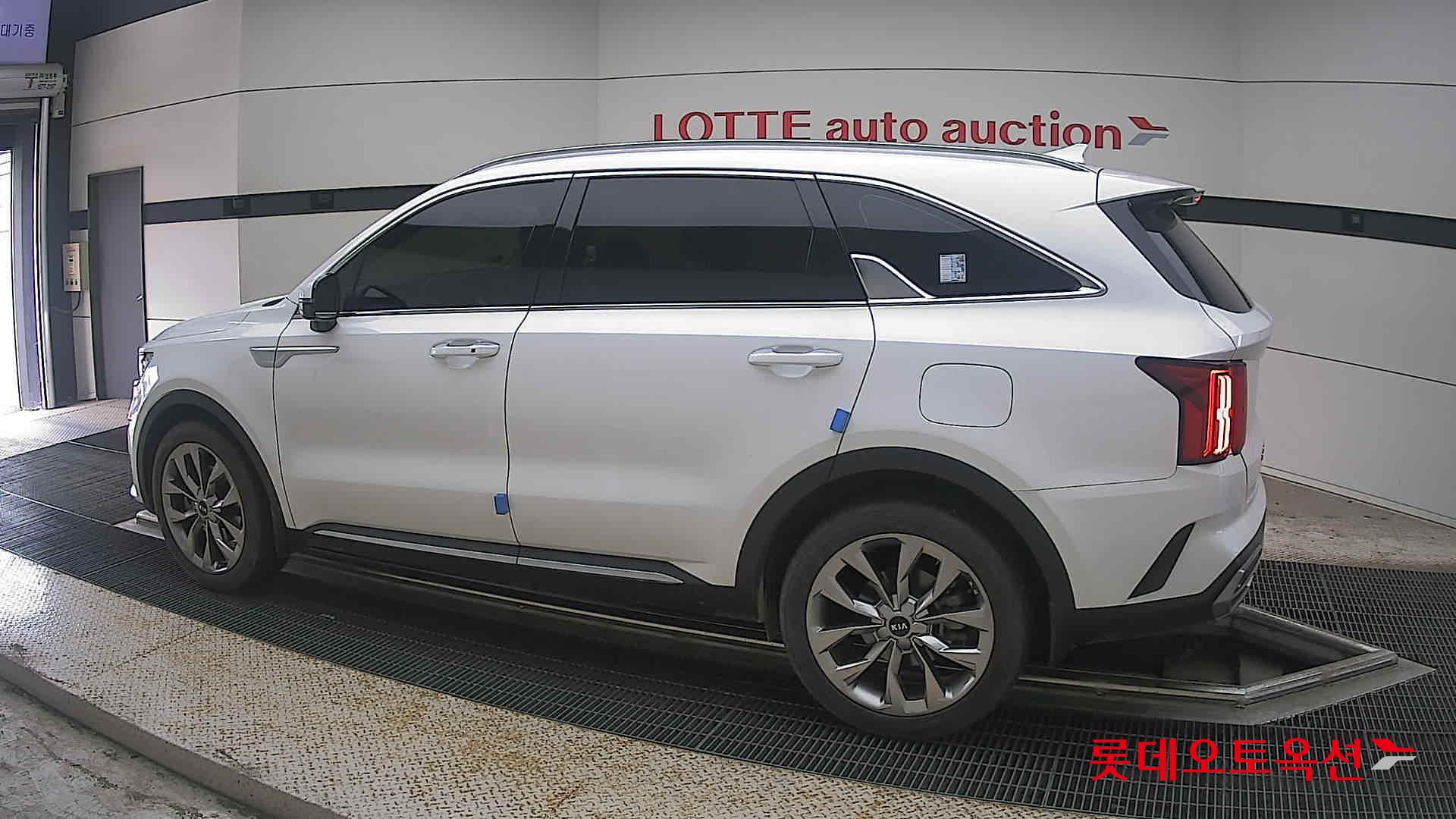 2021 - kia sorento