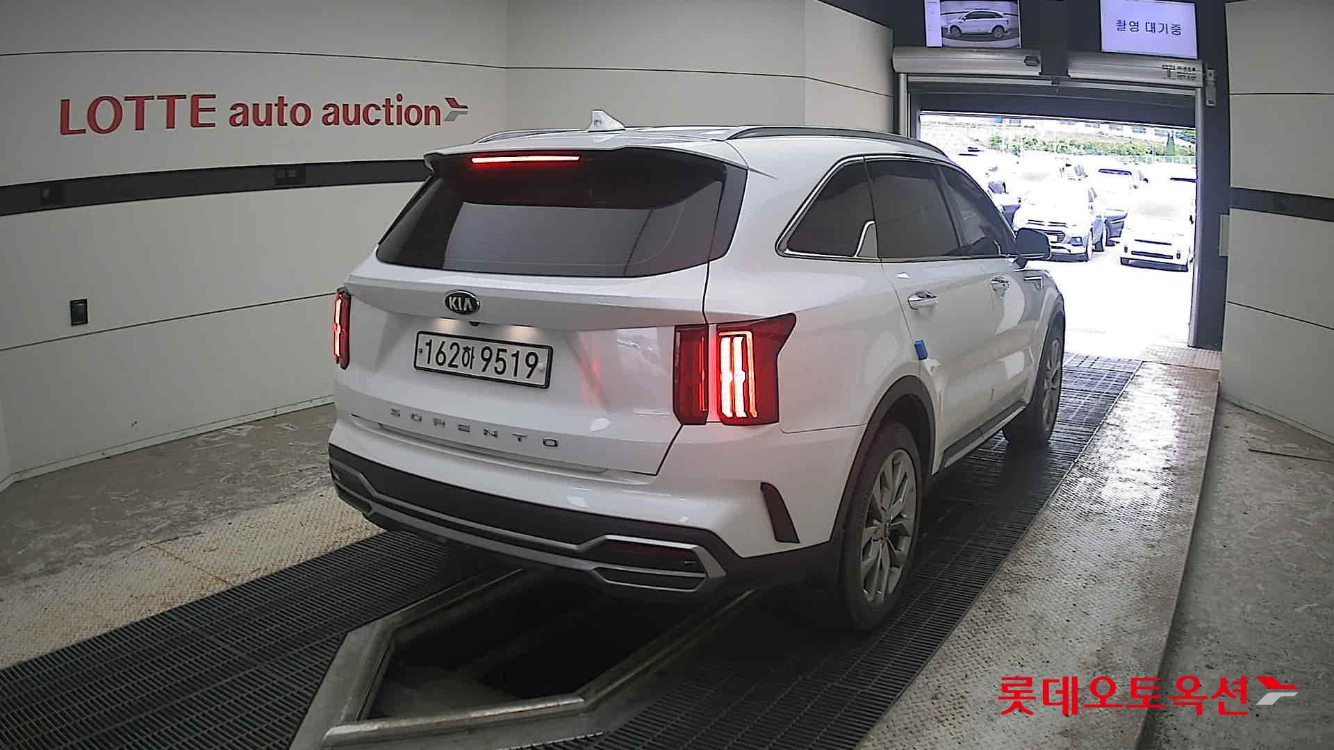 2021 - kia sorento