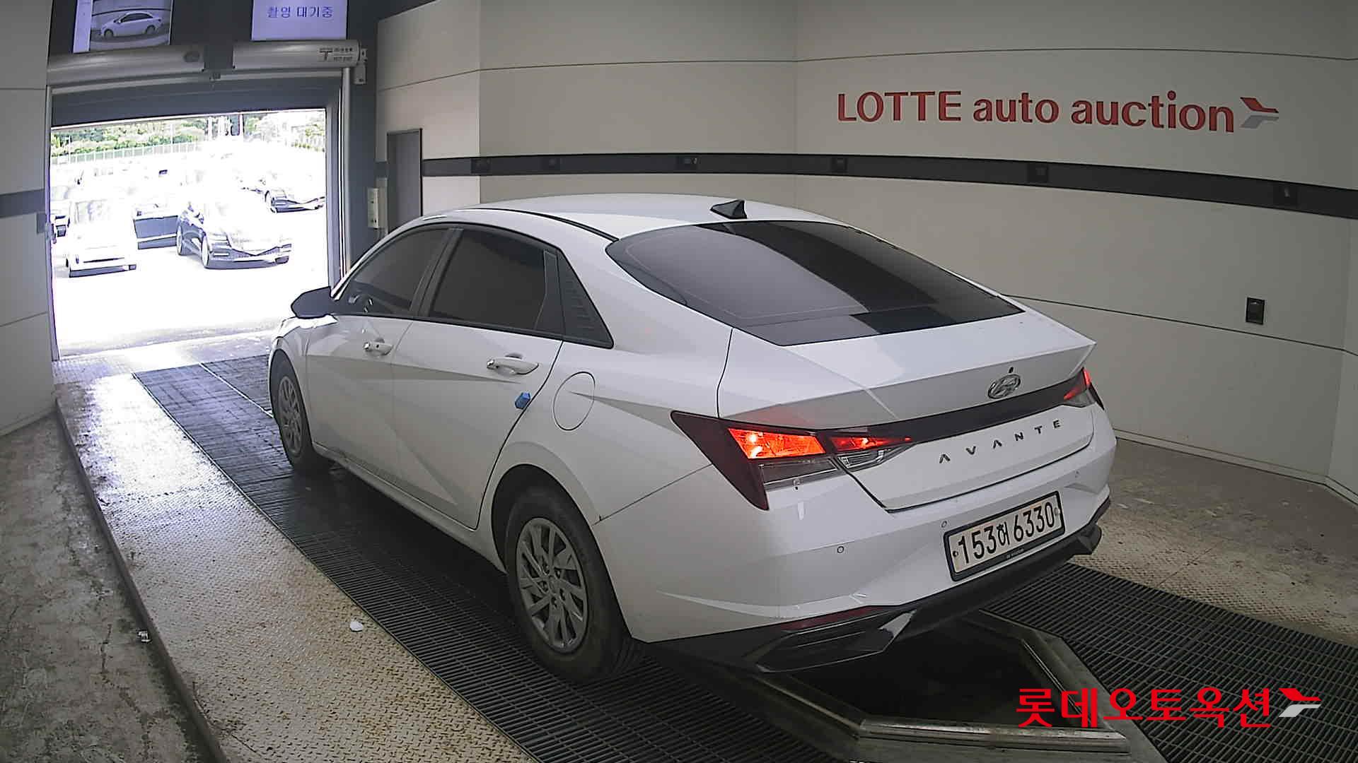 2021 - hyundai avante