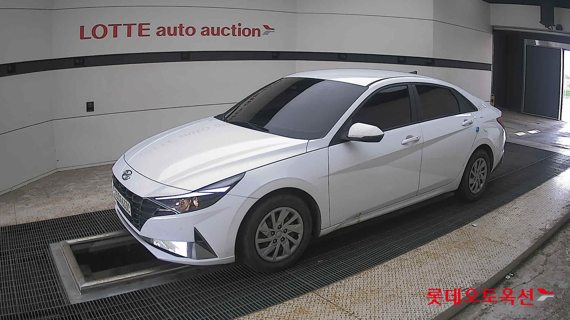 2021 - hyundai avante