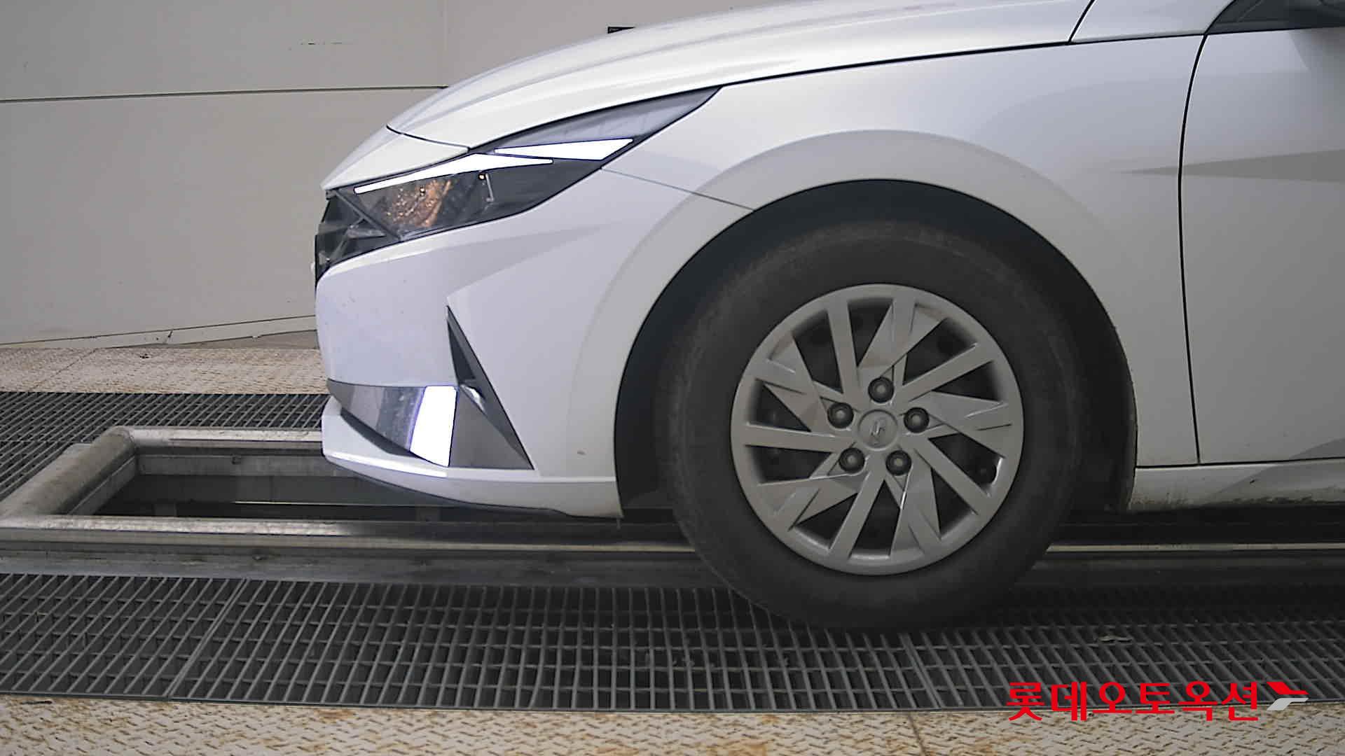 2021 - hyundai avante