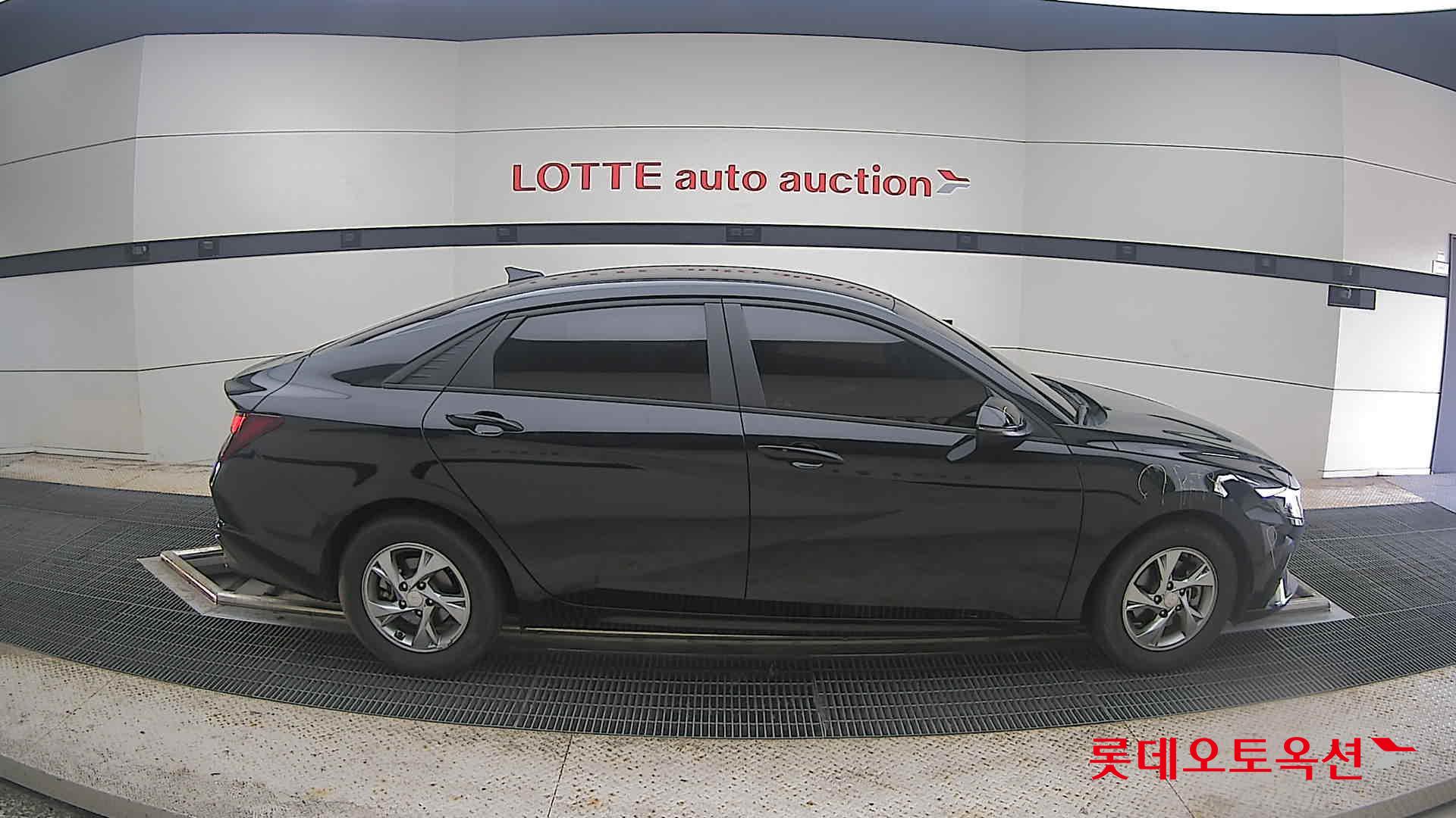 2021 - hyundai avante