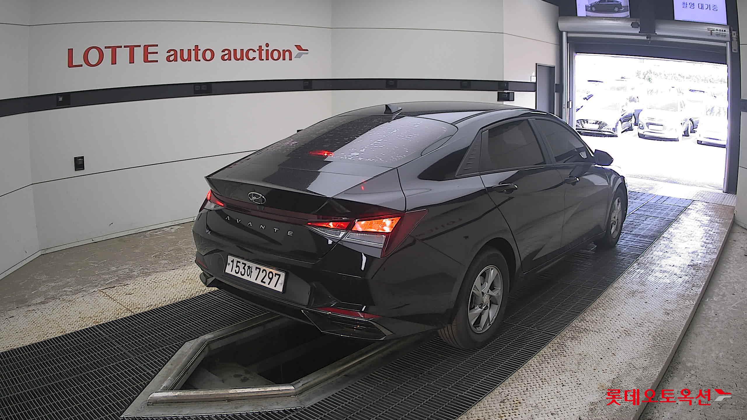 2021 - hyundai avante