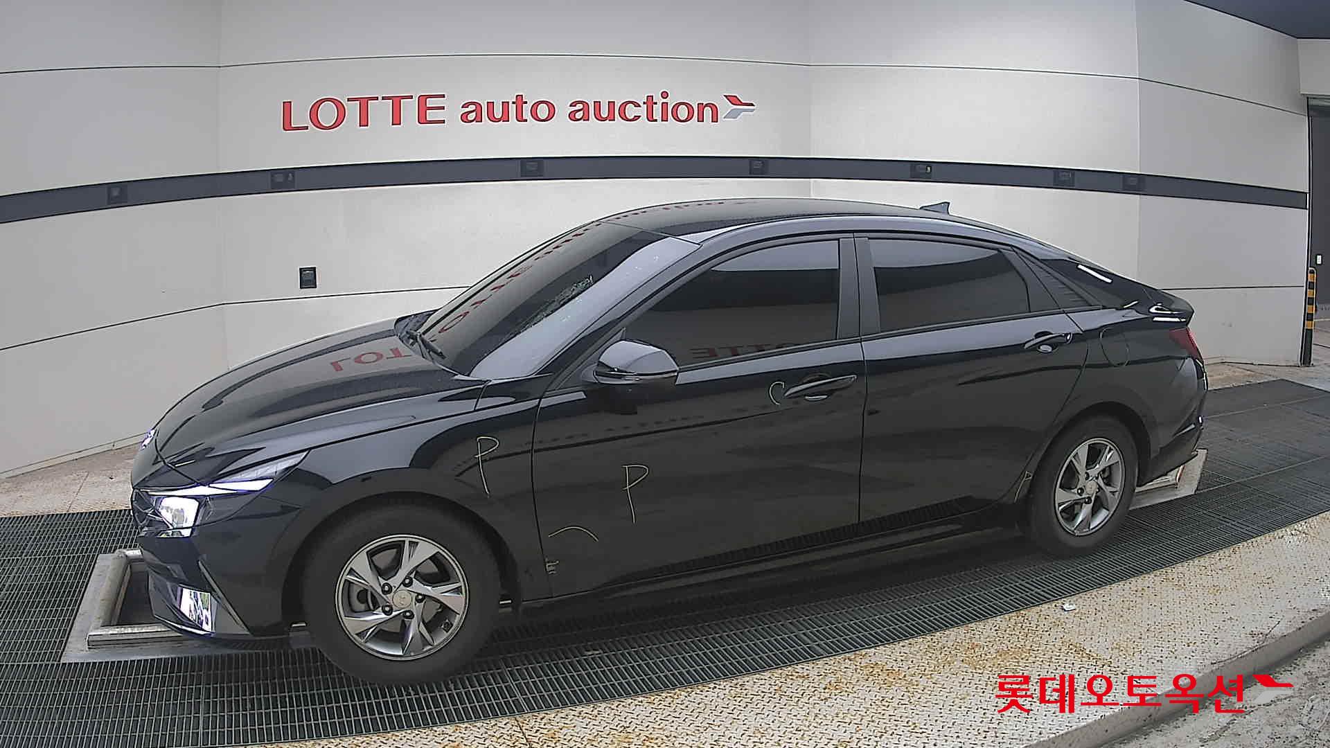 2021 - hyundai avante