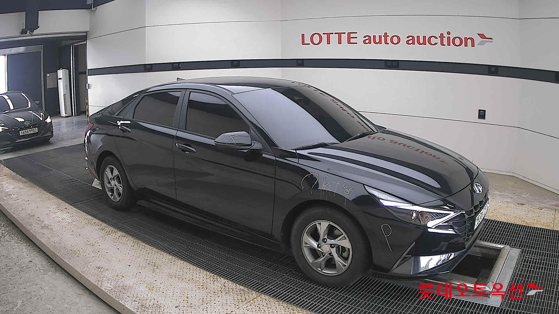 2021 - hyundai avante