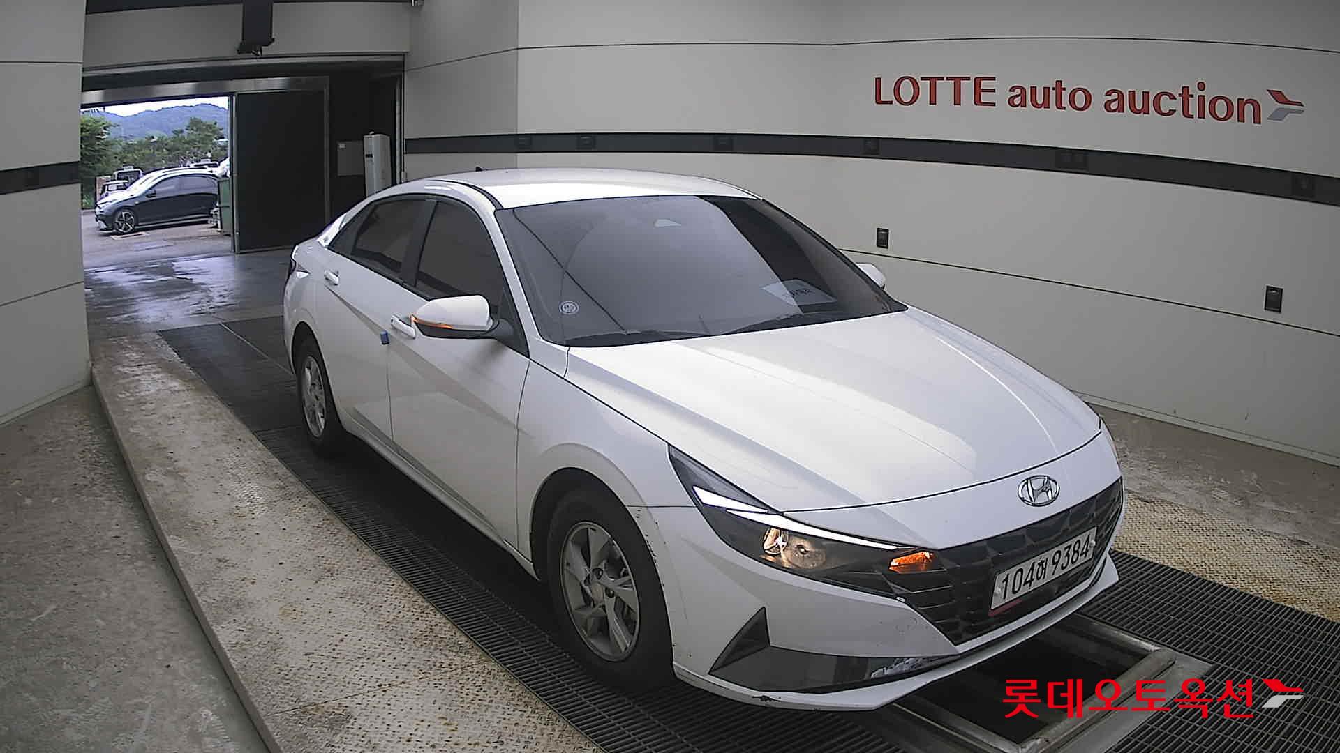 2021 - hyundai avante