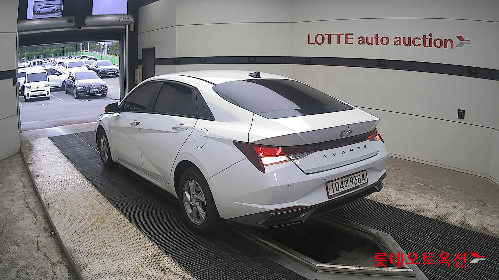 2021 - hyundai avante
