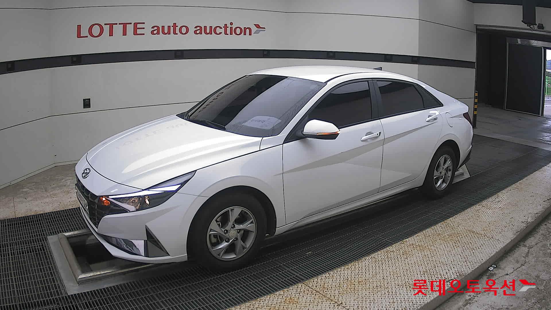 2021 - hyundai avante