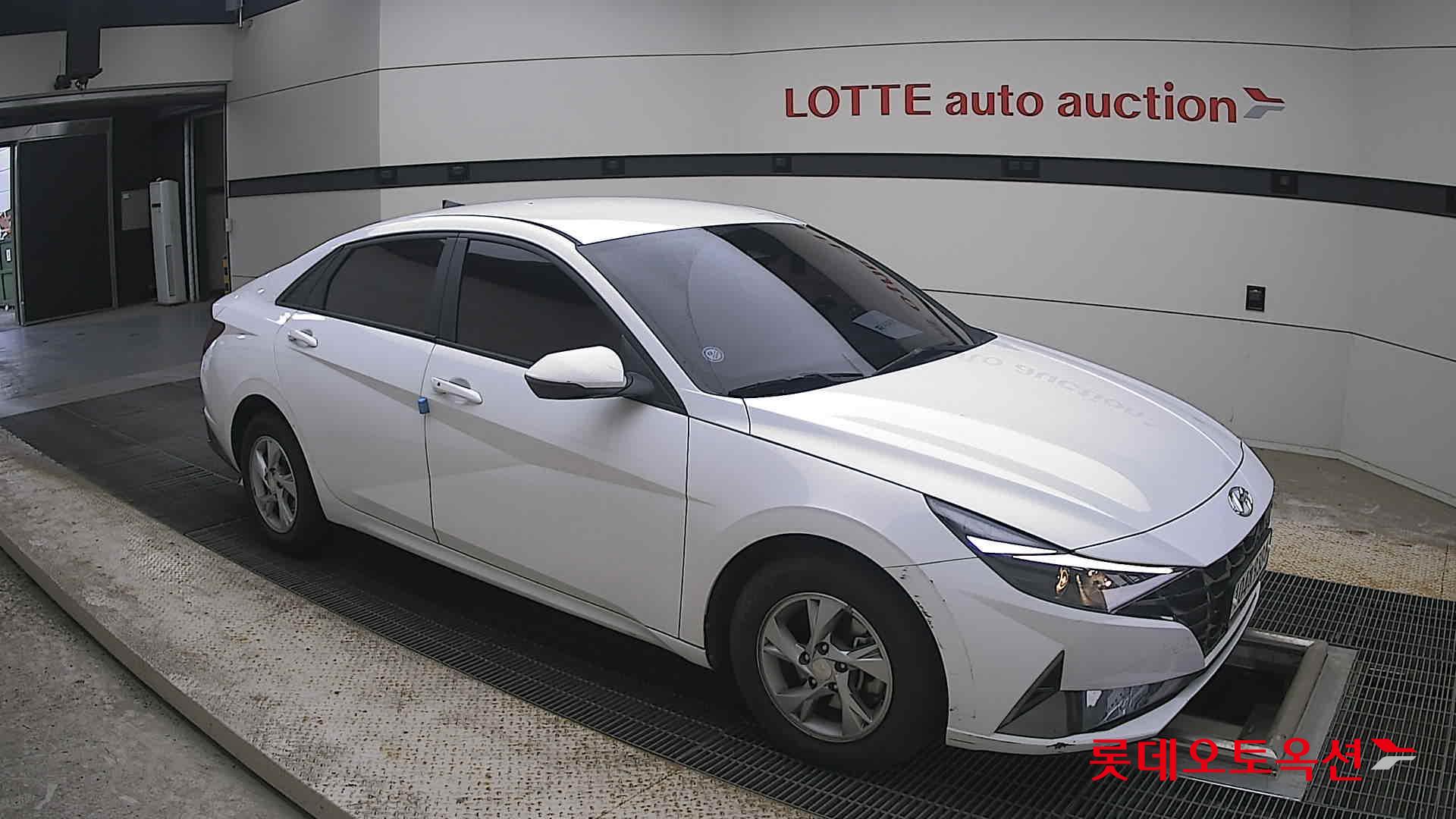 2021 - hyundai avante