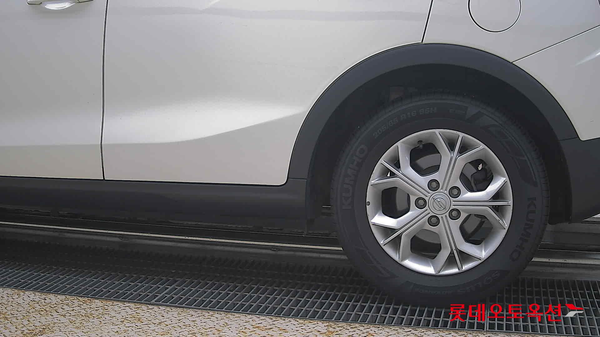 2021 - ssangyong tivoli