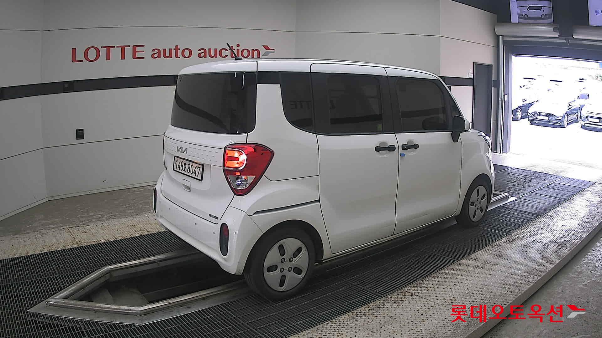 2022 - kia ray