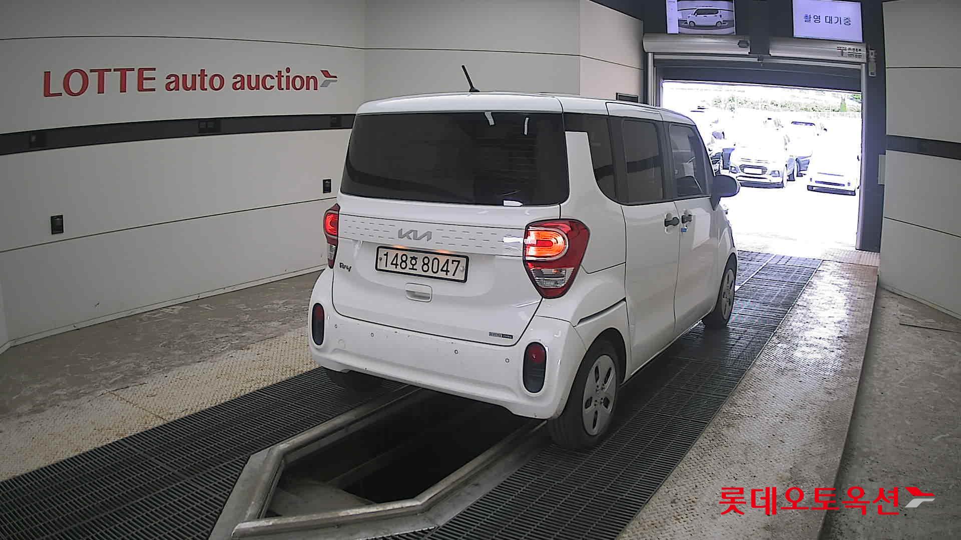 2022 - kia ray