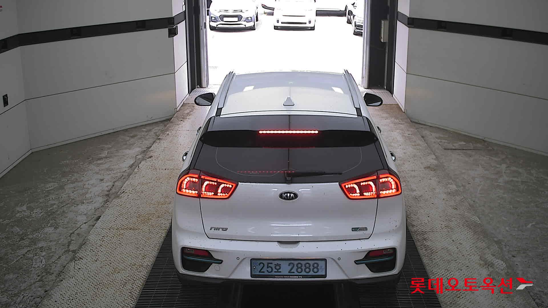 2021 - kia niro