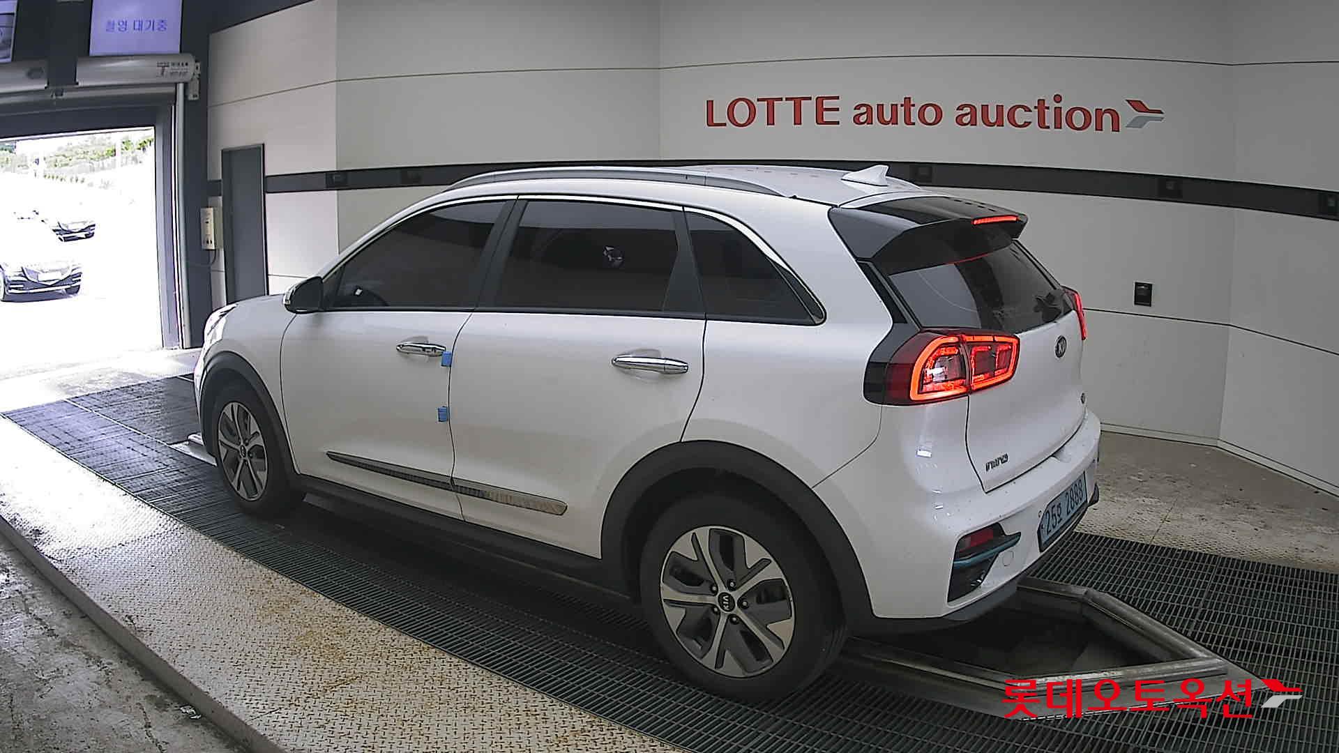 2021 - kia niro
