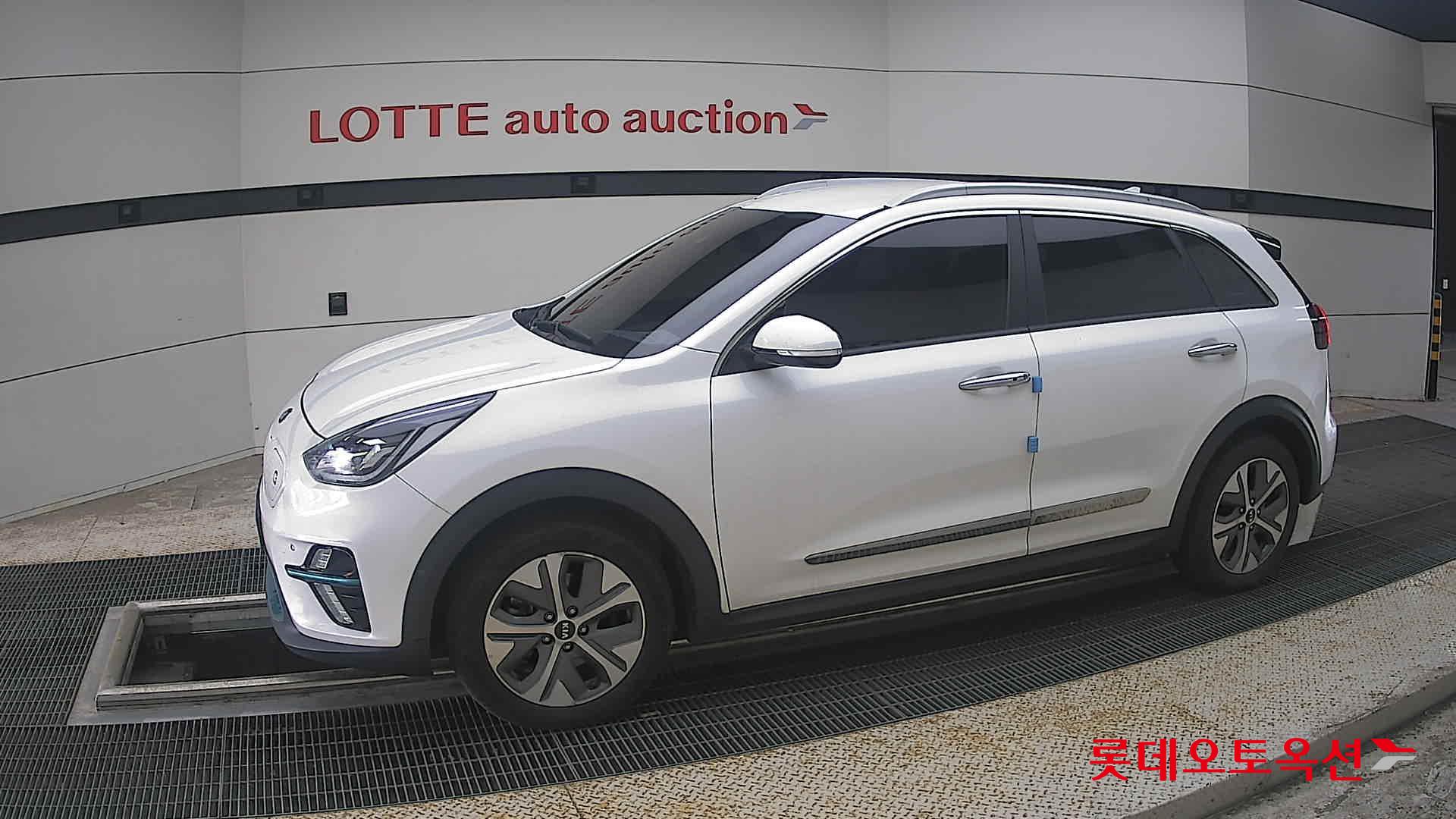 2021 - kia niro