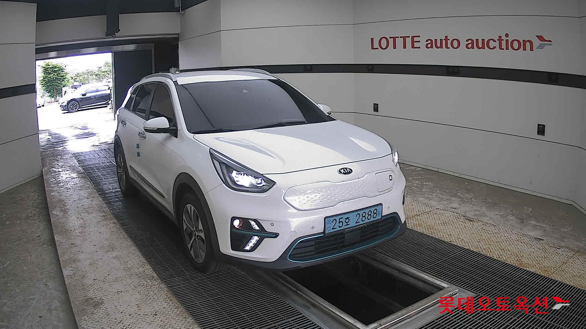 2021 - kia niro