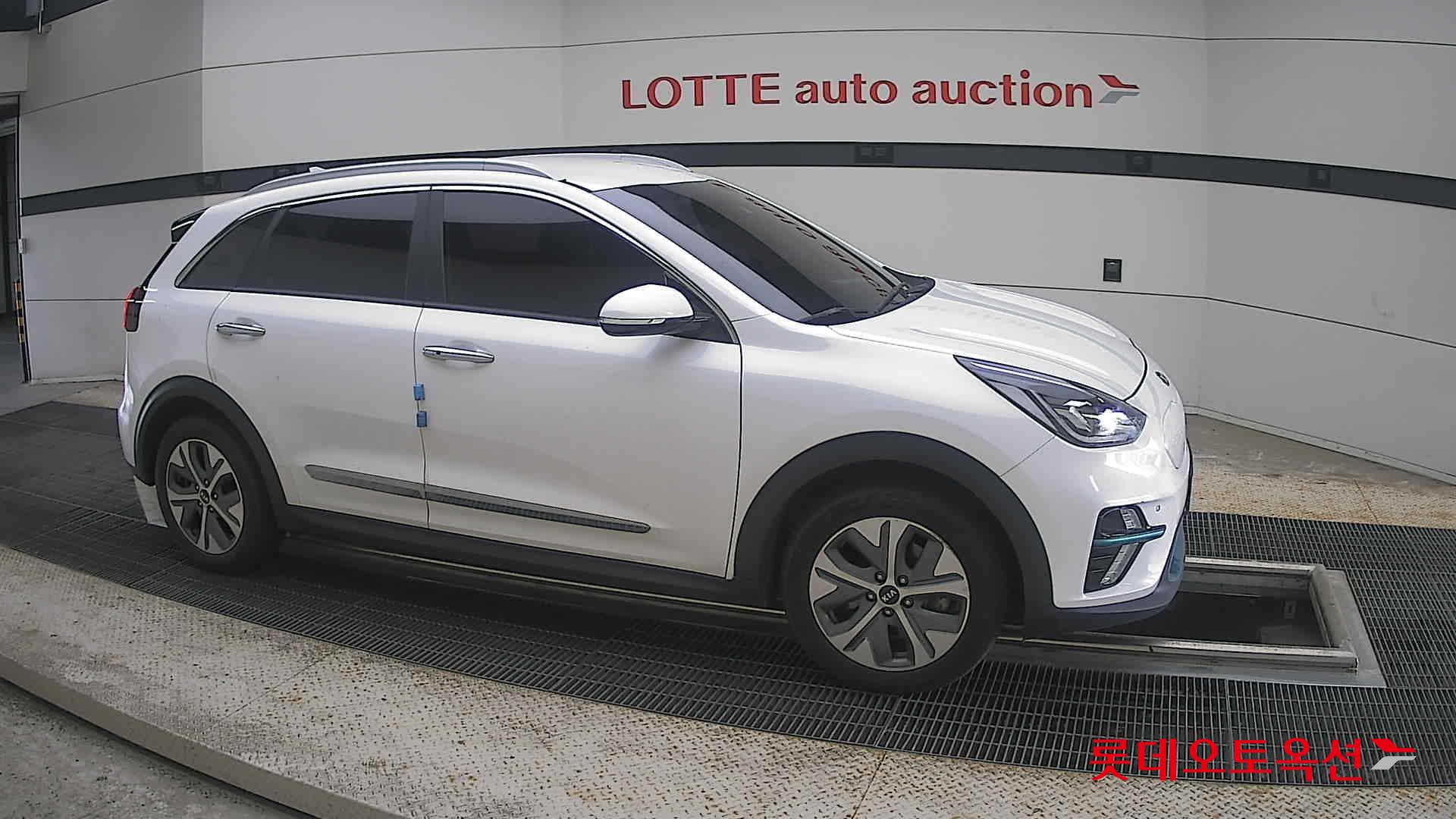 2021 - kia niro