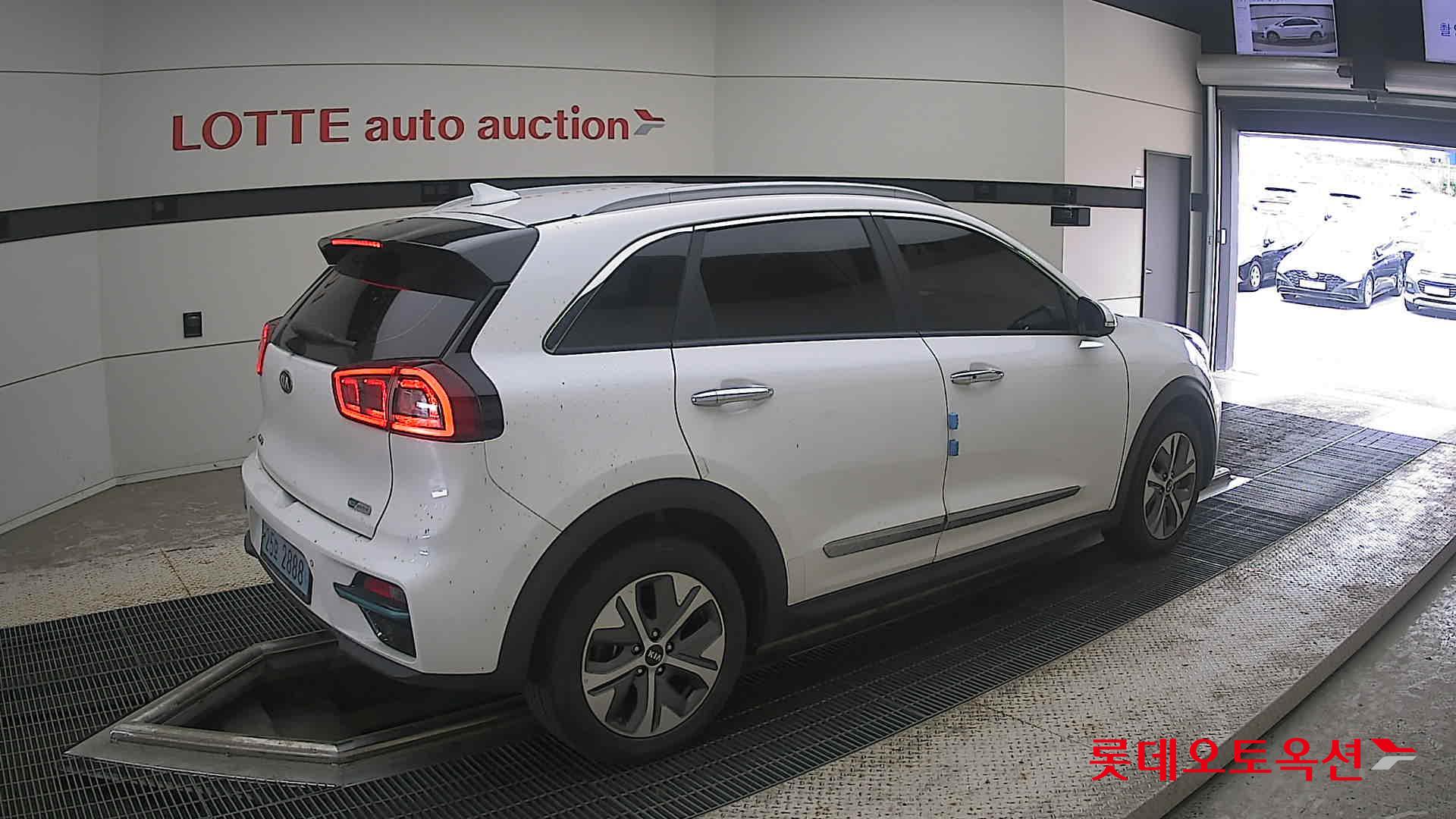 2021 - kia niro